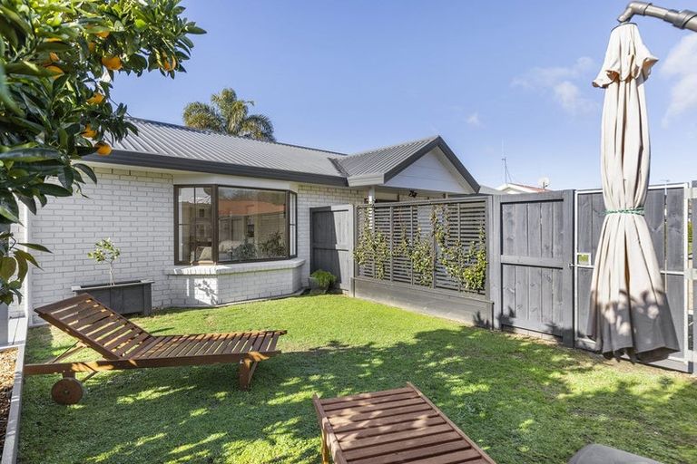 Photo of property in 36b Clare Street, Cambridge, 3434