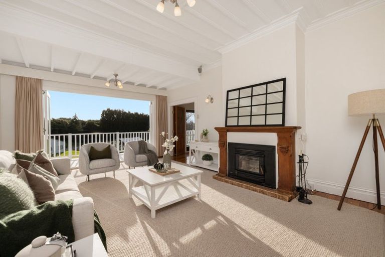 Photo of property in 375 Kaitemako Road, Welcome Bay, Tauranga, 3175