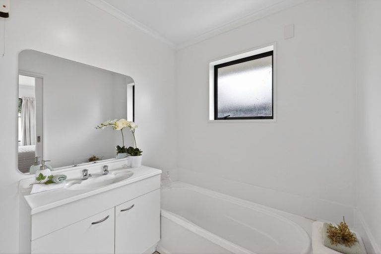 Photo of property in 182a Palmers Road, New Brighton, Christchurch, 8083