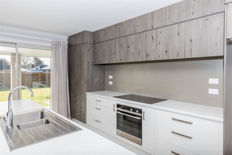 Photo of property in 2 Wood Lane, Otorohanga, 3900