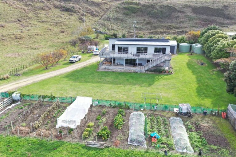 Photo of property in 145 Waitangi Road, Waimarama, 4294