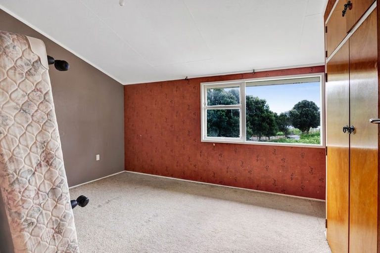 Photo of property in 5 Hughson Place, Opunake, 4616