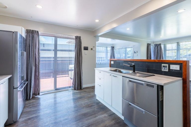 Photo of property in 61 Burgoyne Street, Woodville, 4920