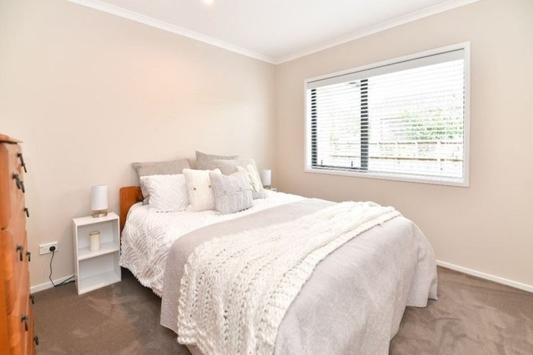 Photo of property in 27 The Circle, Manly, Whangaparaoa, 0930