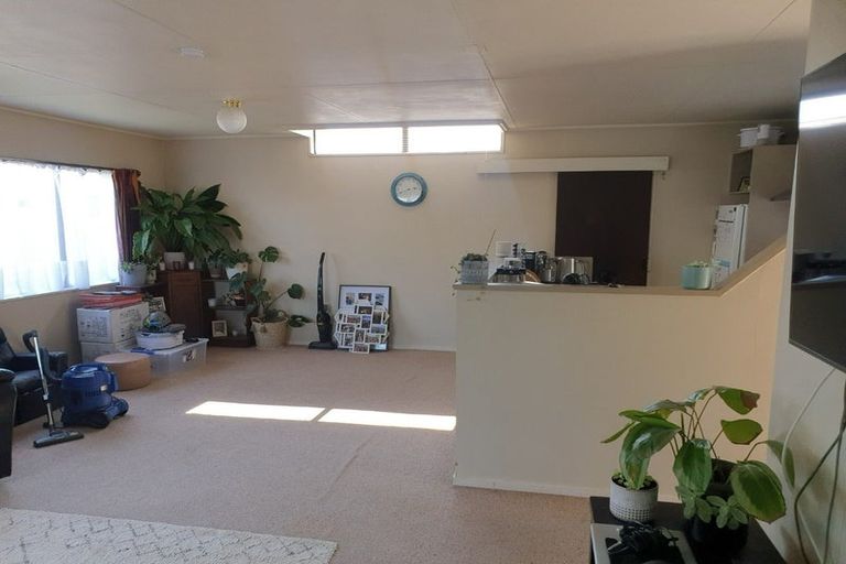 Photo of property in 2/708 Terrace Road, Parkvale, Hastings, 4122