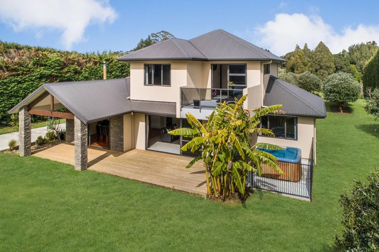 Photo of property in 72 Hunter Road, Patumahoe, Pukekohe, 2678
