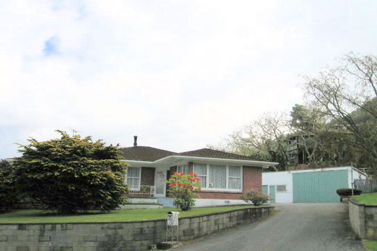 Photo of property in 2 Russell Crescent, Western Heights, Rotorua, 3015