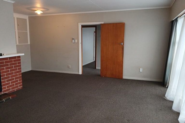 Photo of property in 2/104 Cook Street, West End, Palmerston North, 4410
