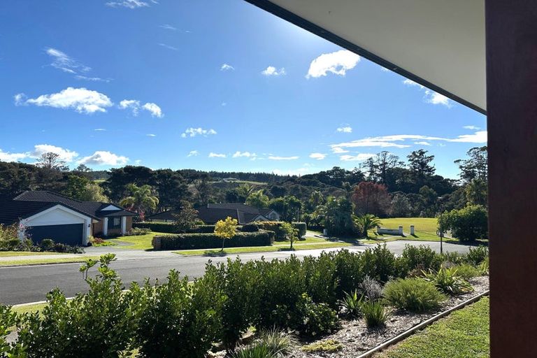 Photo of property in 20 Spinnaker Point, Haruru, 0204