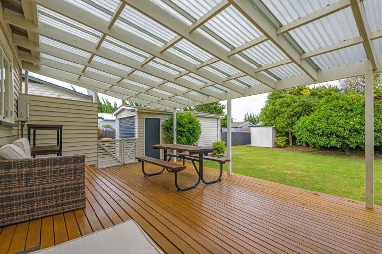 Photo of property in 92 Lyndhurst Street, Takaro, Palmerston North, 4412