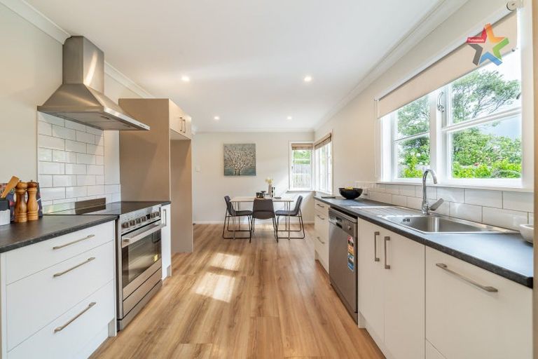 Photo of property in 110b Wellington Road, Wainuiomata, Lower Hutt, 5014