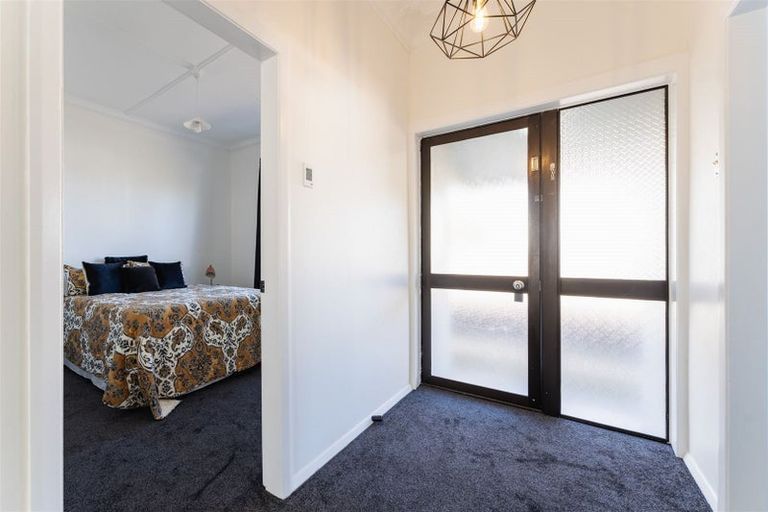 Photo of property in 40 Kirkcaldy Street, South Dunedin, Dunedin, 9012