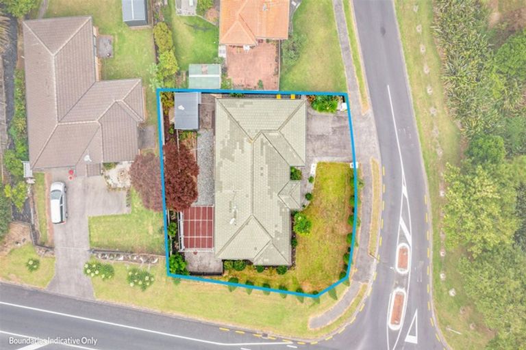 Photo of property in 2 Ferngrove Avenue, Ranui, Auckland, 0612