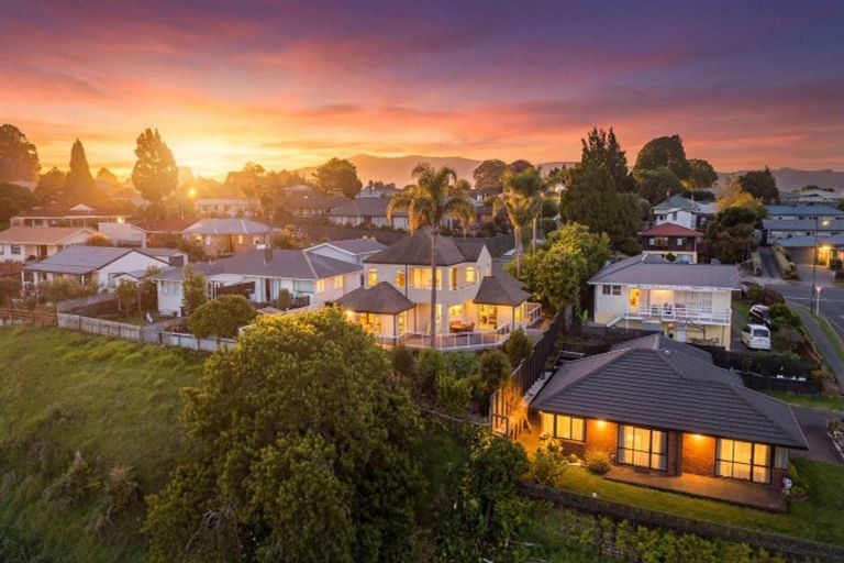 Photo of property in 48 Oxford Street, Te Puke, 3119