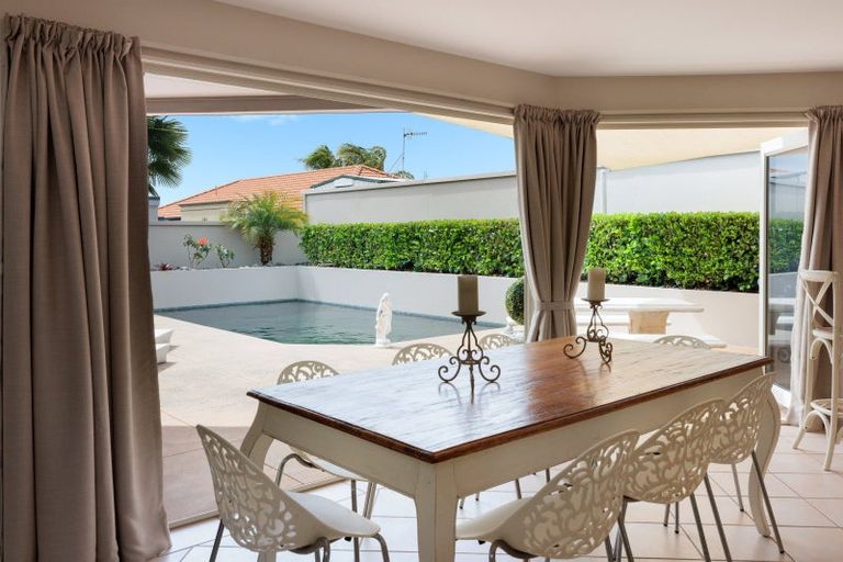 Photo of property in 2 Sissinghurst Court, Bethlehem, Tauranga, 3110