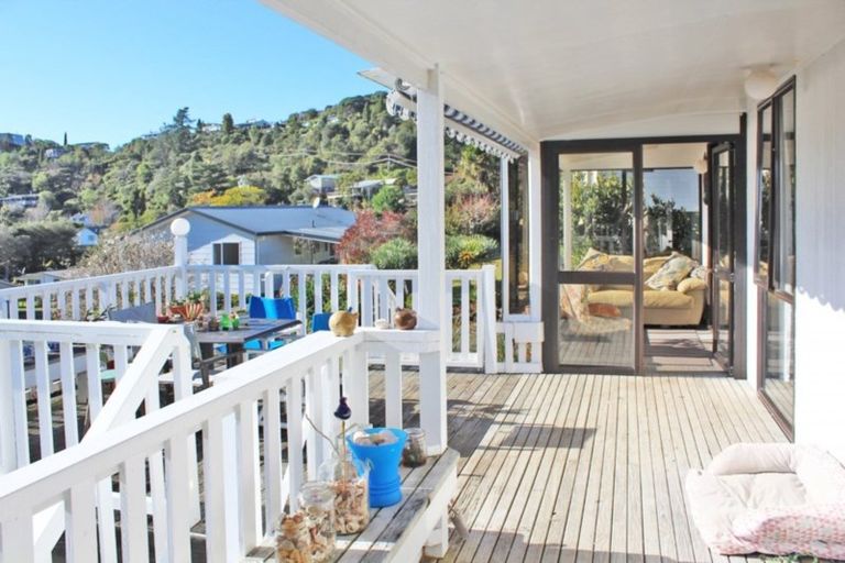 Photo of property in 16 Windsor Drive, Tairua, 3508