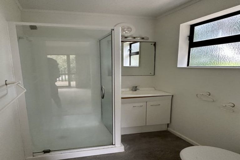 Photo of property in 69 Wellington Road, Paekakariki, 5034