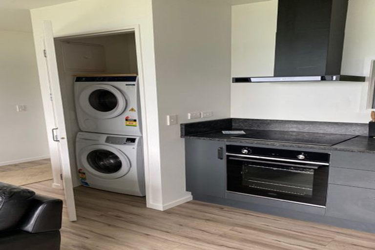 Photo of property in 23 Signallers Grove, Strathmore Park, Wellington, 6022