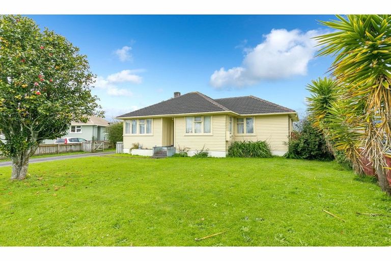 Photo of property in 4 Mcpherson Place, Fairfield, Hamilton, 3214