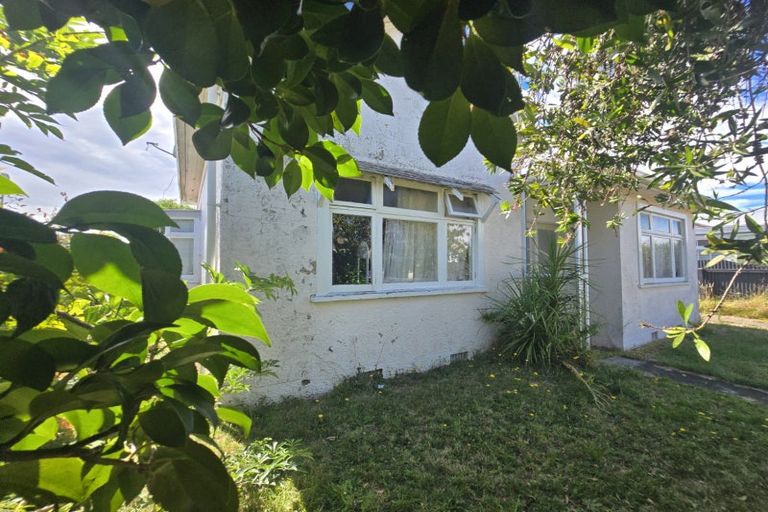 Photo of property in 25 Summerhays Street, Terrace End, Palmerston North, 4410