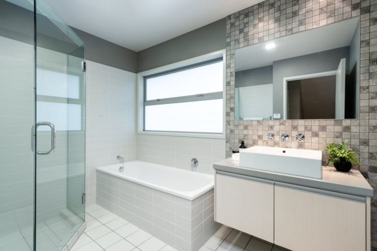 Photo of property in 6a Hart Street, Mount Maunganui, 3116