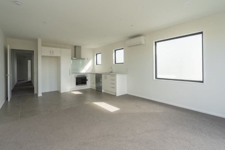 Photo of property in 93 Faringdon Boulevard, Rolleston, 7615