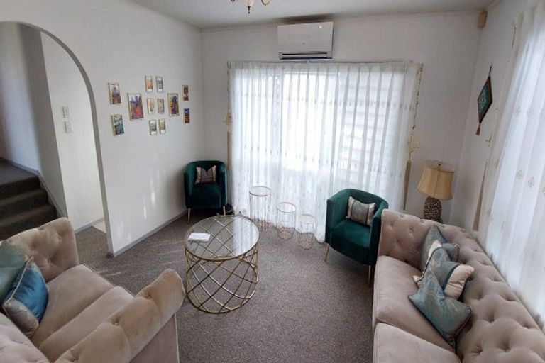 Photo of property in 162 Mark Avenue, Grenada Village, Wellington, 6037