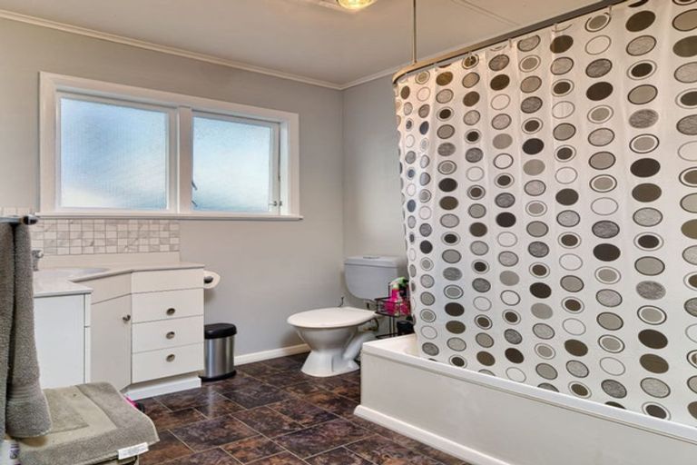 Photo of property in 12 Woodhouse Place, Pirimai, Napier, 4112