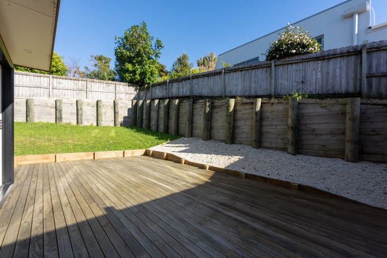 Photo of property in 34 Seafarer Crescent, Stanmore Bay, Whangaparaoa, 0932