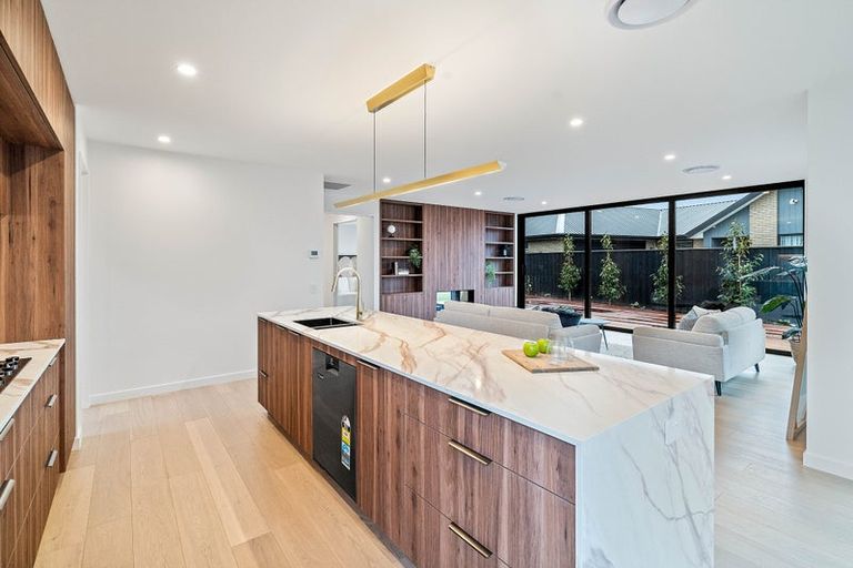 Photo of property in 90 Stationmasters Way, Prebbleton, 7604