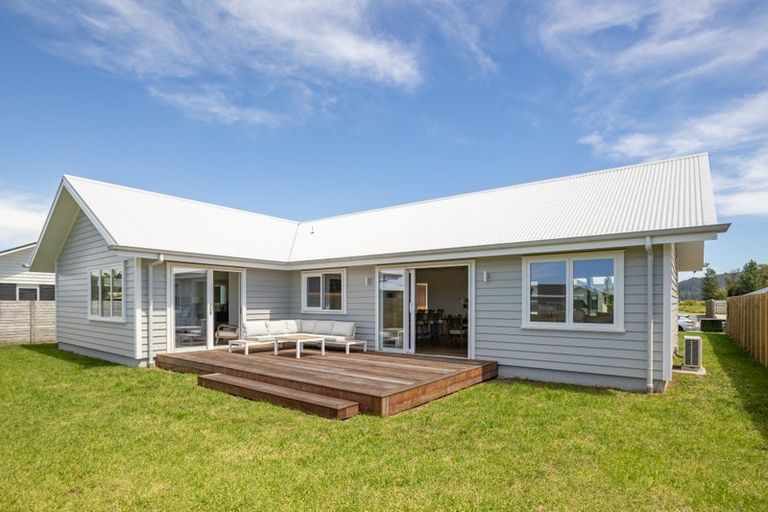 Photo of property in 156 Kupe Drive, Whitianga, 3510