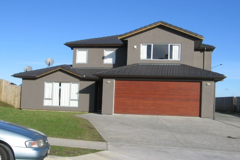 Photo of property in 27 Ballymore Drive, Pinehill, Auckland, 0632