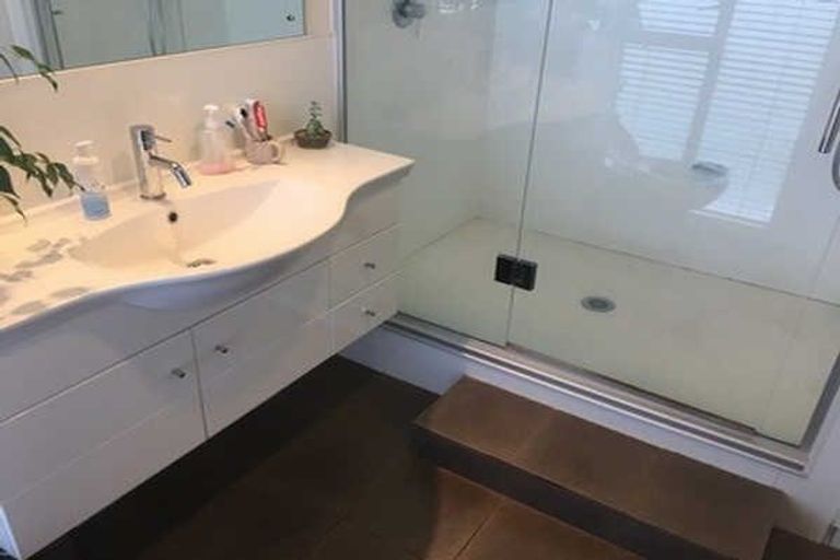 Photo of property in 20/15 Peterborough Street, Christchurch Central, Christchurch, 8013