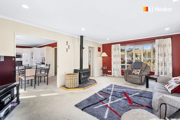 Photo of property in 139 Hagart-alexander Drive, Mosgiel, 9024