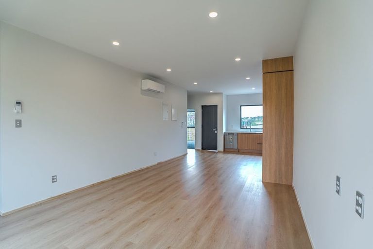 Photo of property in 25 Paretao Street, Massey, Auckland, 0614