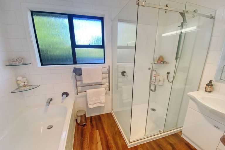 Photo of property in 11 Penelope Place, Casebrook, Christchurch, 8051