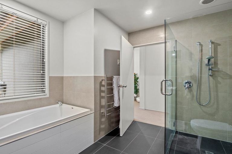 Photo of property in 4 Jackby Court, Jacks Point, Queenstown, 9371