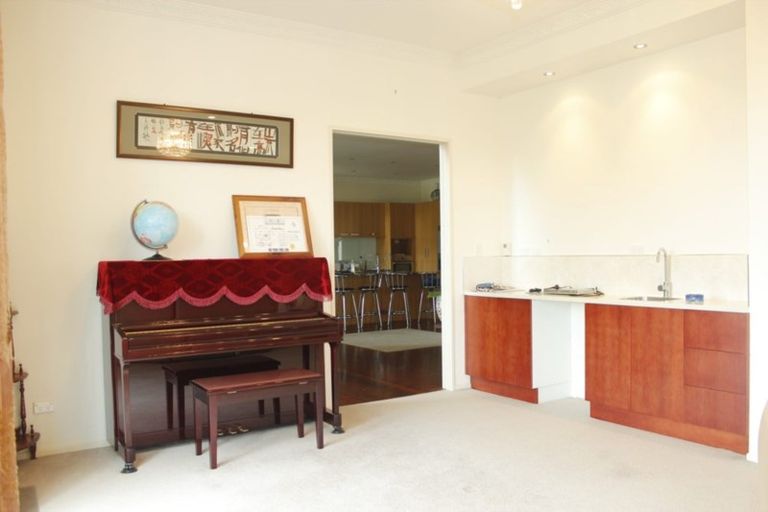 Photo of property in 193 Gills Road, Albany Heights, Auckland, 0632