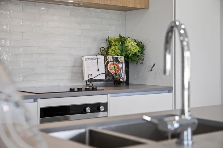 Photo of property in 23 Leathem Crescent, Pokeno, 2402