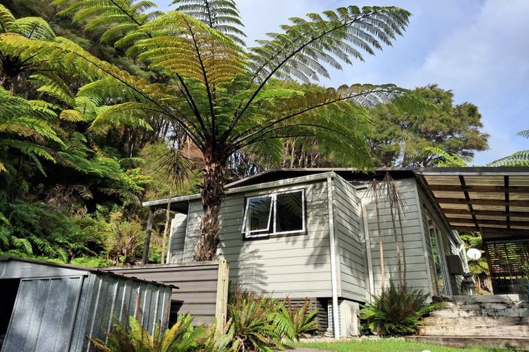 Photo of property in 30 Rata Street, Duncan Bay, Tennyson Inlet, 7195