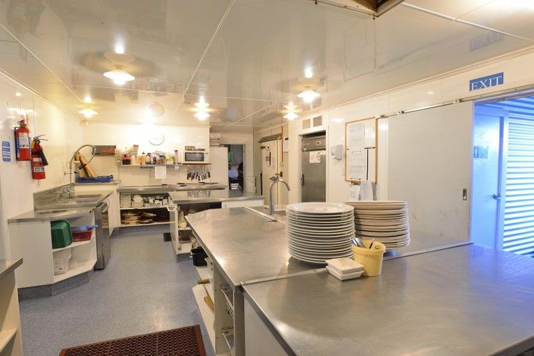 Photo of property in 166 Main Road, Matawhero, Gisborne, 4071