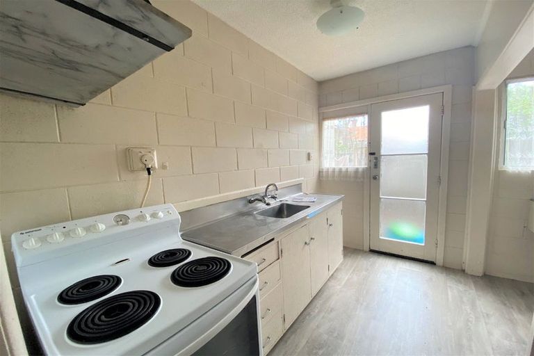 Photo of property in 4/869 Heaphy Terrace, Claudelands, Hamilton, 3214