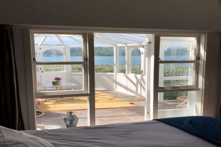 Photo of property in 36 Evans Bay Parade, Roseneath, Wellington, 6021