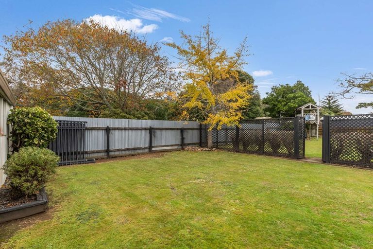 Photo of property in 6 Kirkcaldie Grove, Levin, 5510