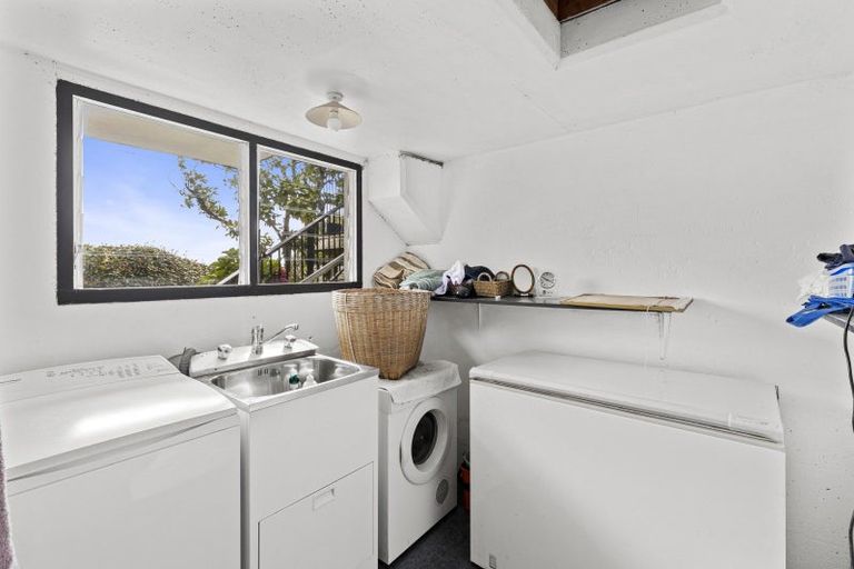 Photo of property in 230 Frankley Road, Frankleigh Park, New Plymouth, 4310