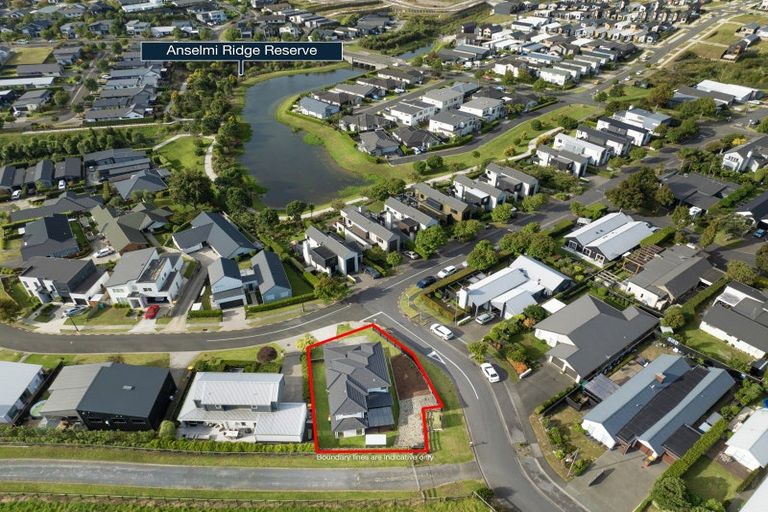 Photo of property in 1 Sai Ridge Close, Pukekohe, 2120
