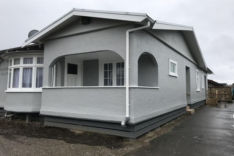 Photo of property in 402 Lyndon Road East, Hastings, 4122