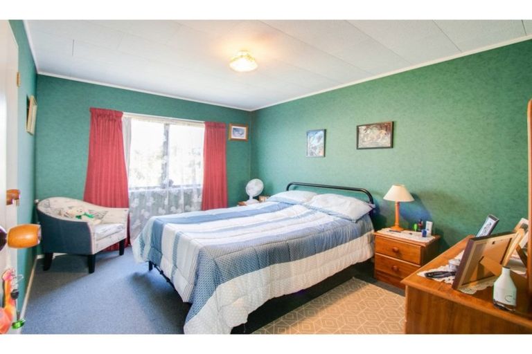 Photo of property in 10 Martin Dale, Raureka, Hastings, 4120