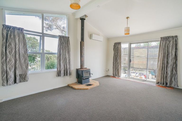 Photo of property in 14 Winiata Terrace, Papakura, 2110