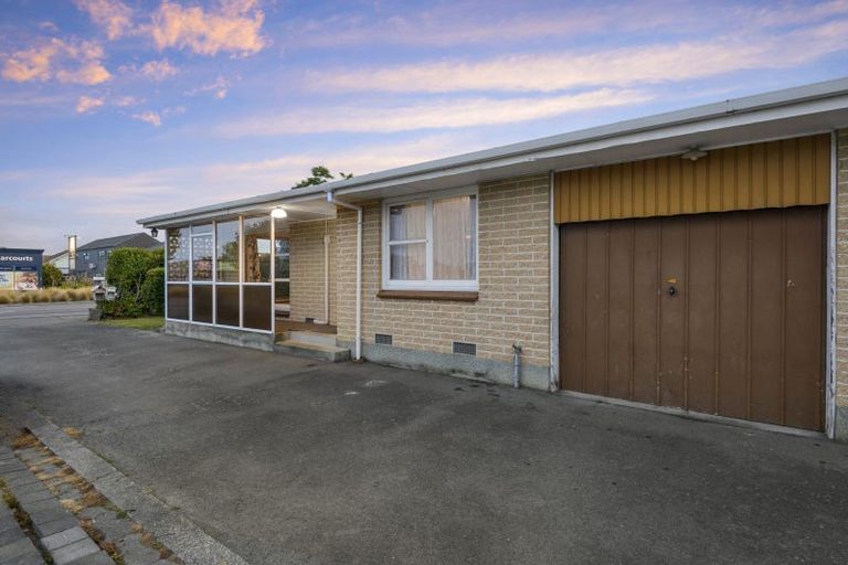 Photo of property in 1/801 Main North Road, Belfast, Christchurch, 8051